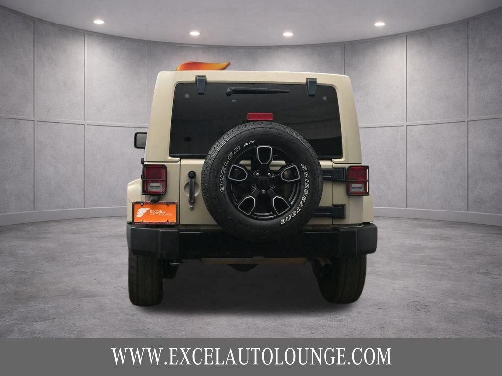 Used 2018 Jeep Wrangler Unlimited Sahara image 5