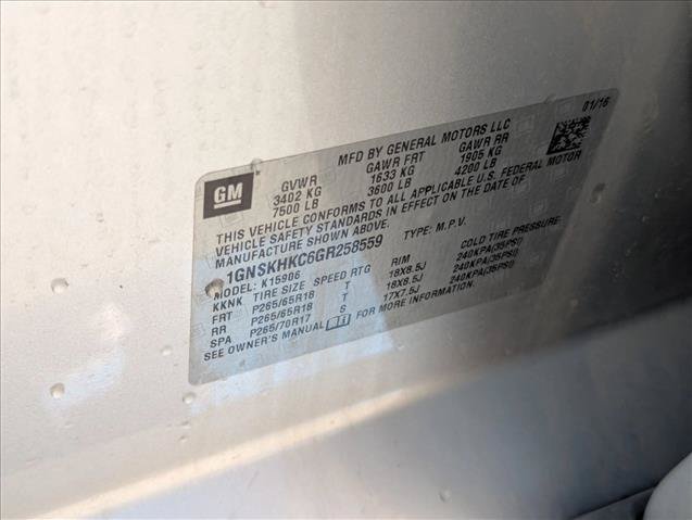 Used 2016 Chevrolet Suburban LT AWD/4WD image 16