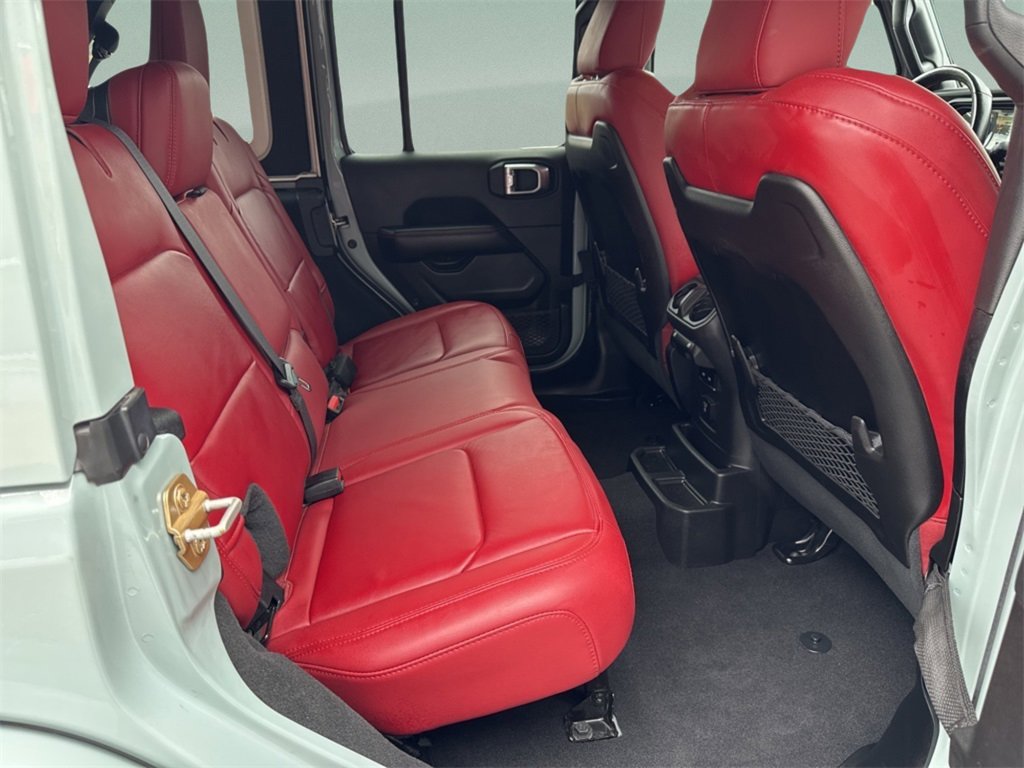 Used 2024 Jeep Wrangler Unlimited Rubicon 392 image 27