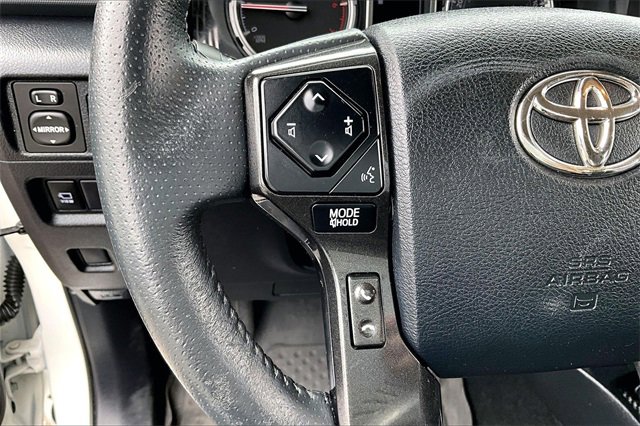 Used 2022 Toyota 4Runner TRD Off-Road Premium image 10