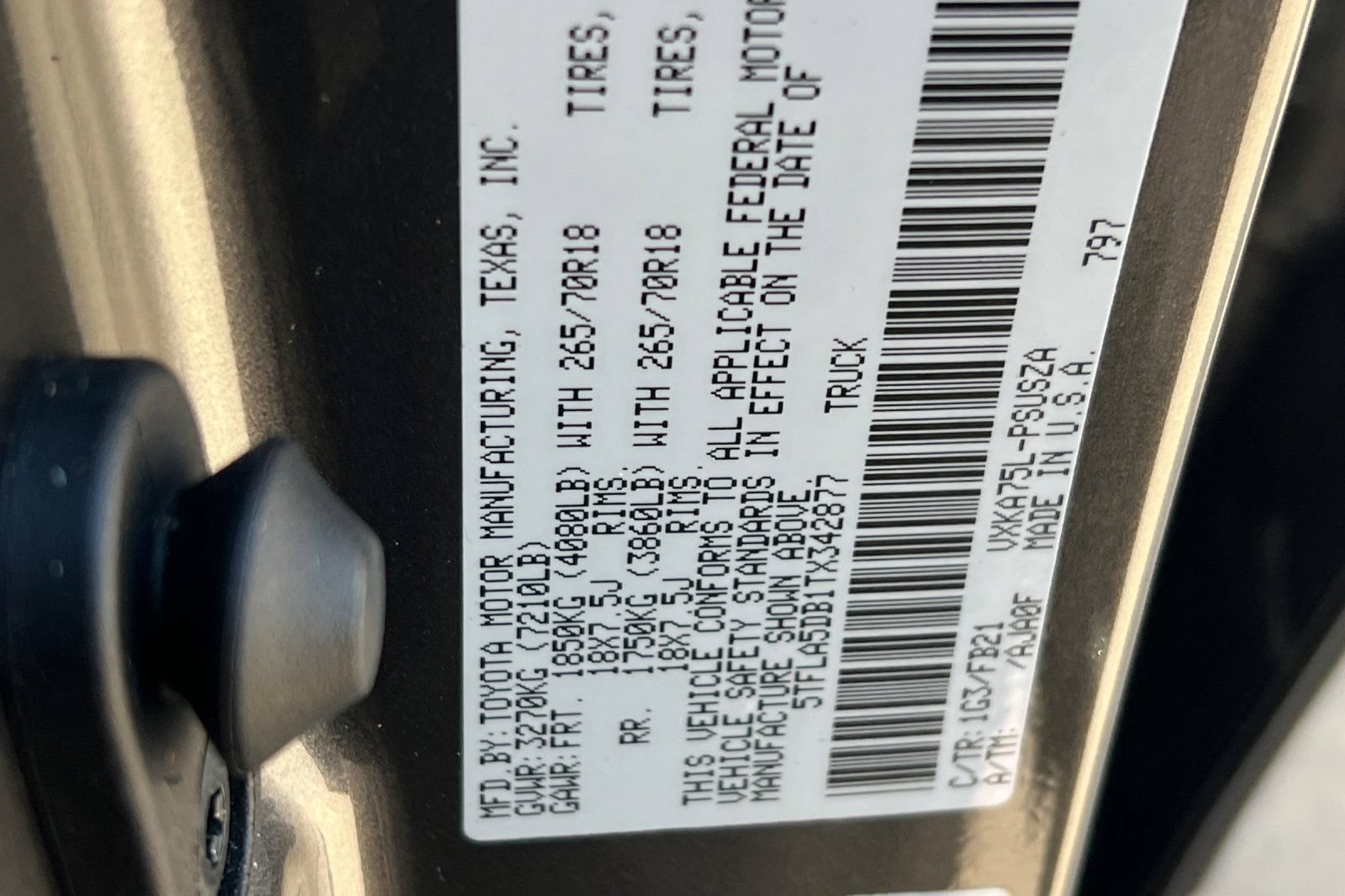 Certified 2026 Toyota Tundra SR5 w/ TRD Off-Road Package AWD/4WD image 21