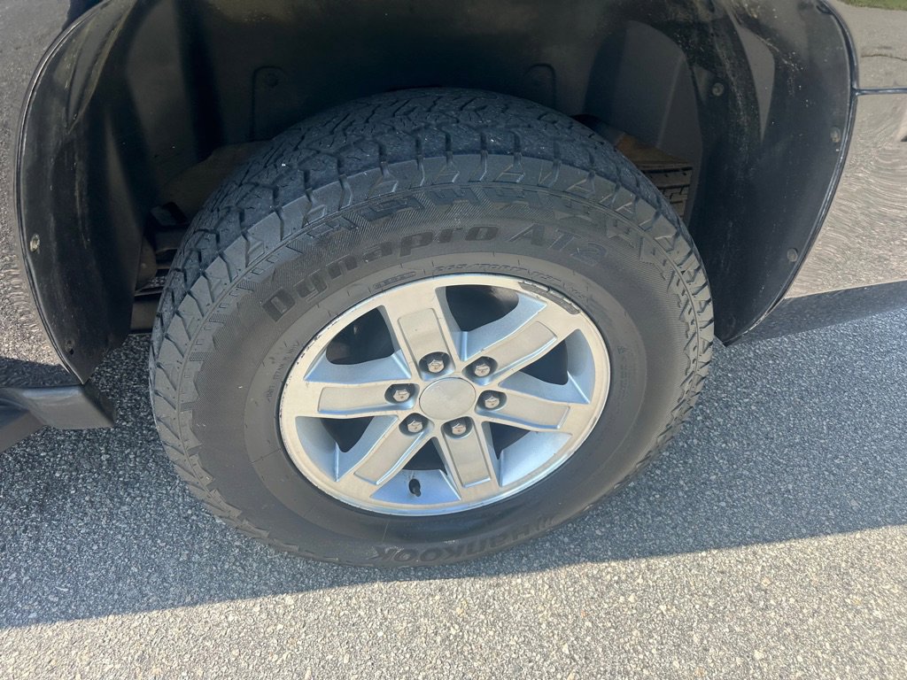 Used 2014 GMC Yukon XL SLT image 9