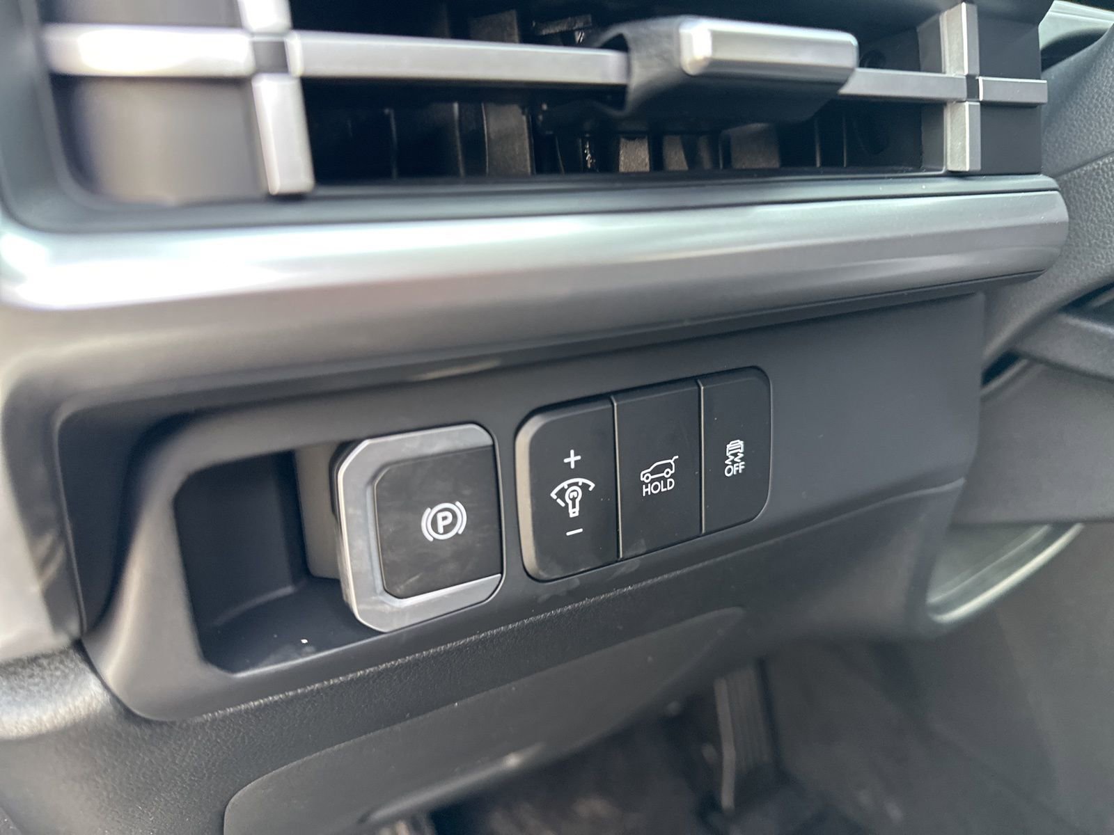 New 2026 Hyundai Santa Fe SE AWD/4WD image 11
