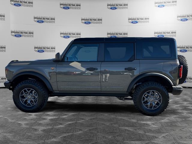 New 2025 Ford Bronco Badlands image 2