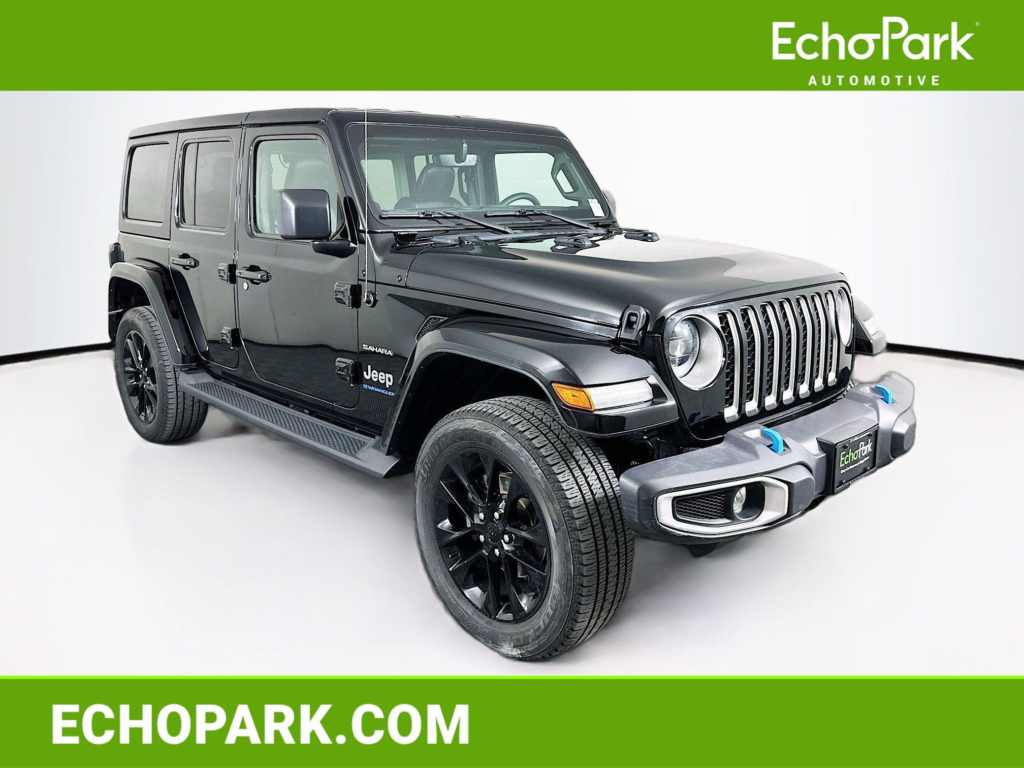 Used 2023 Jeep Wrangler Sahara AWD/4WD image 1