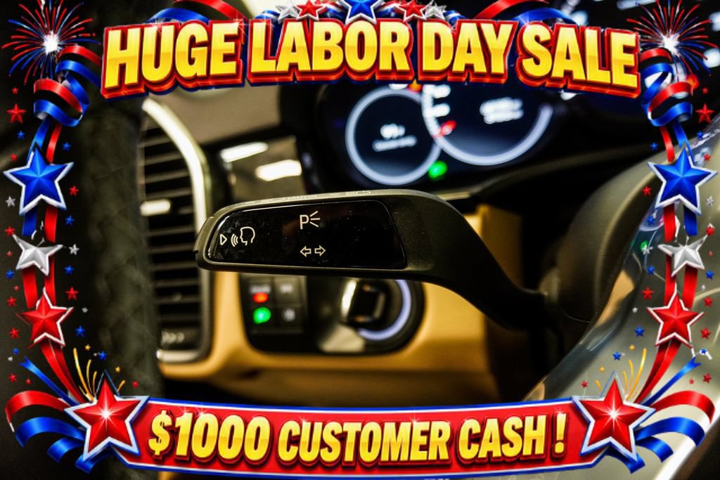 Used 2023 Porsche Cayenne AWD/4WD image 21