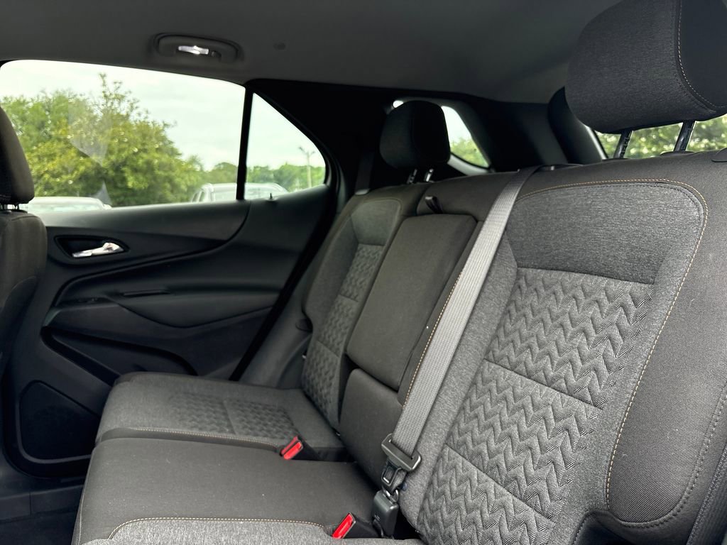 Used 2024 Chevrolet Equinox LT FWD image 21
