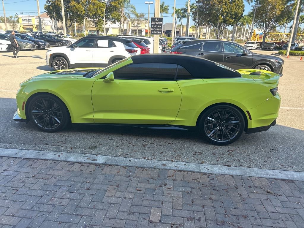 Used 2020 Chevrolet Camaro ZL1 image 7
