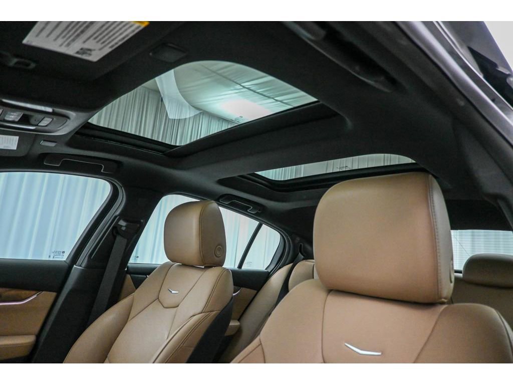 Used 2025 Cadillac CT5 Premium Luxury image 34