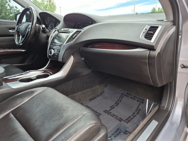 Used 2015 Acura TLX w/ Technology Package FWD image 22