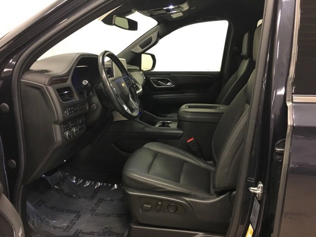 Used 2022 Chevrolet Tahoe LT w/ Luxury Package image 19