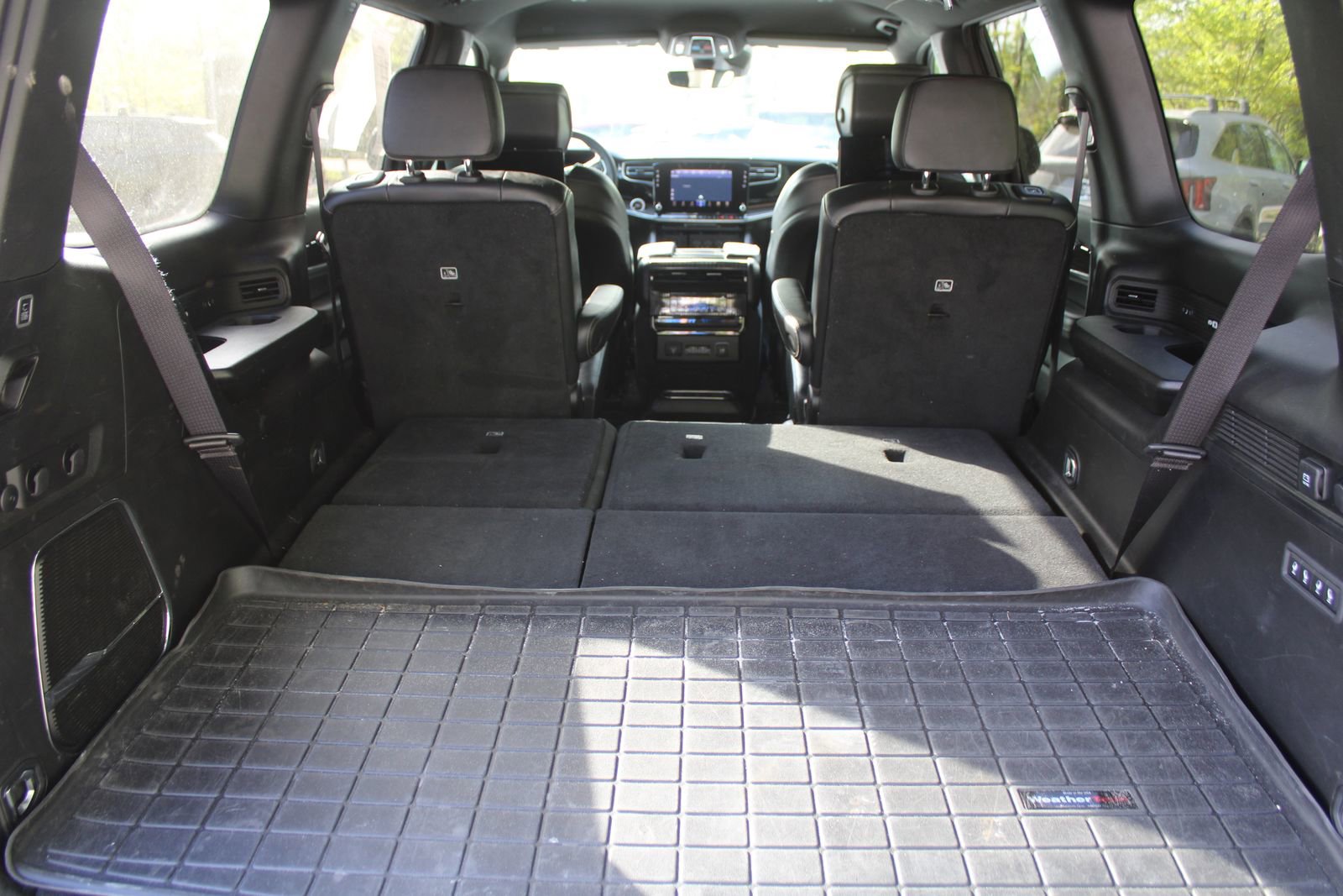 Used 2022 Jeep Wagoneer Series III w/ Rear Seat Video Group 1 image 10