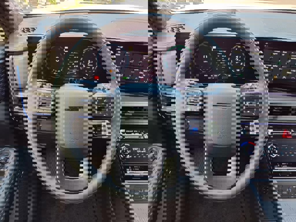 New 2025 Hyundai Santa Fe Calligraphy image 15