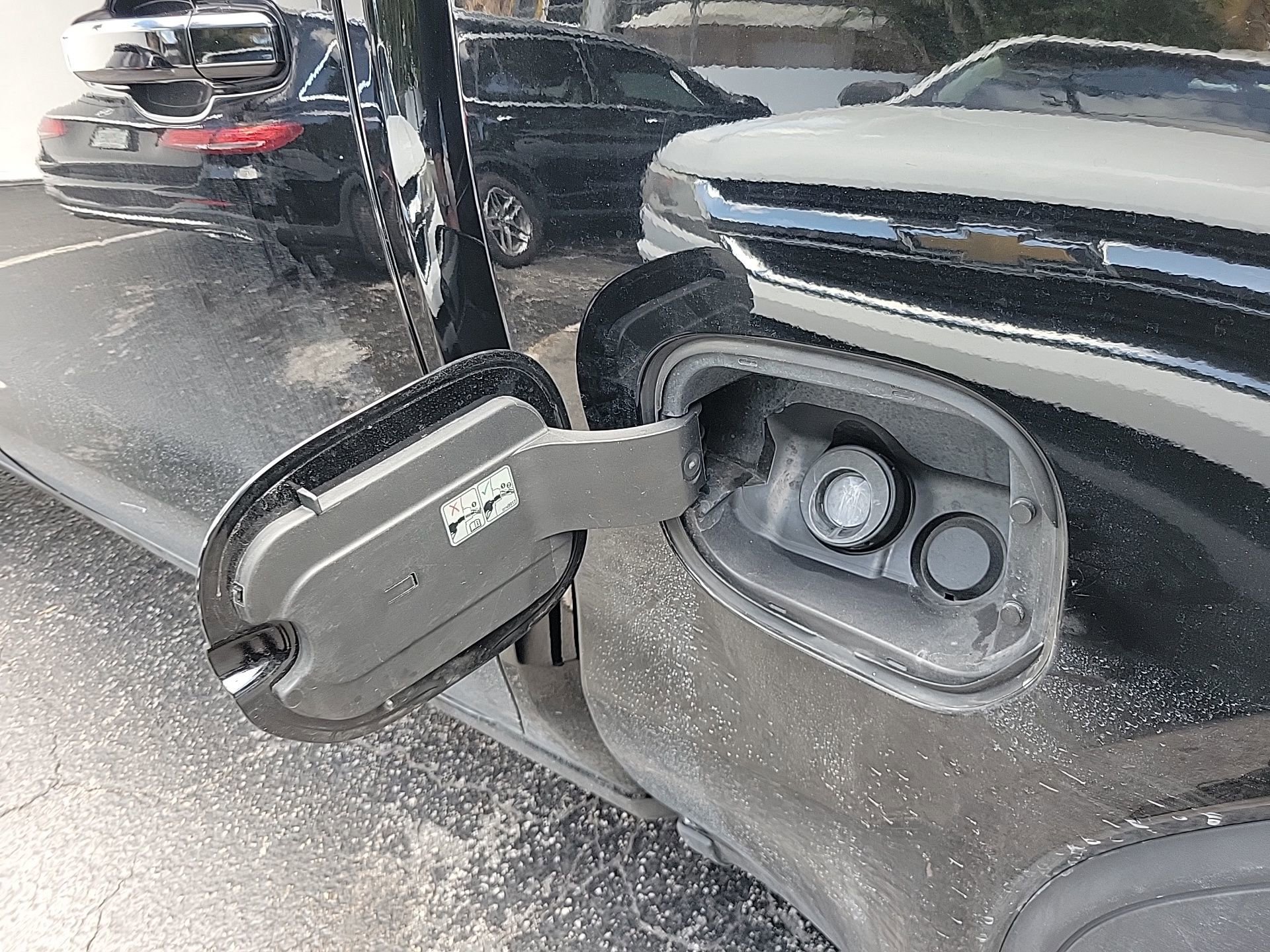 Used 2023 GMC Sierra 1500 Elevation image 16