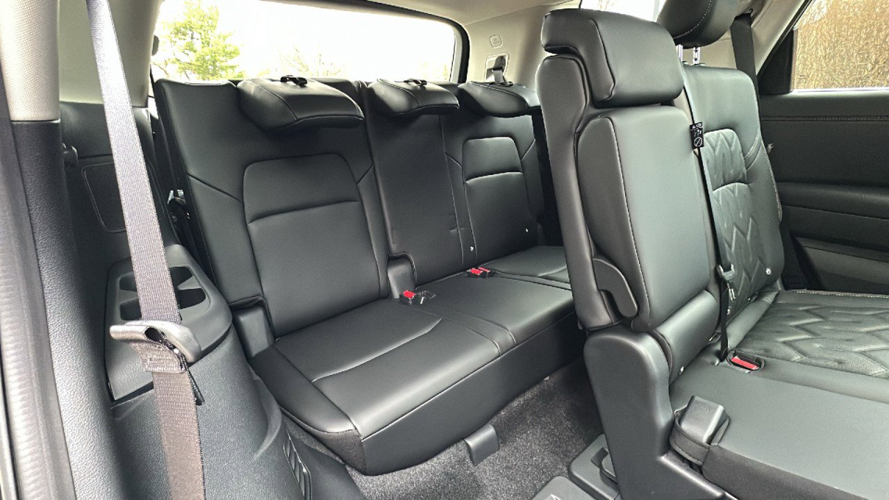 New 2026 Nissan Pathfinder Platinum image 11