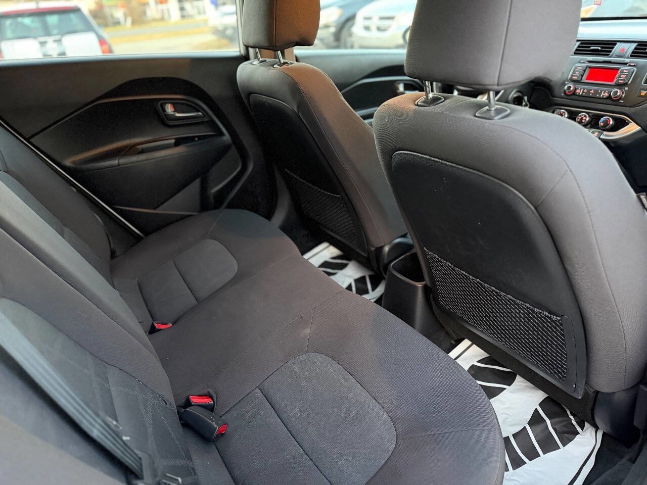 Used 2013 Kia Rio LX w/ PWR Pkg image 12