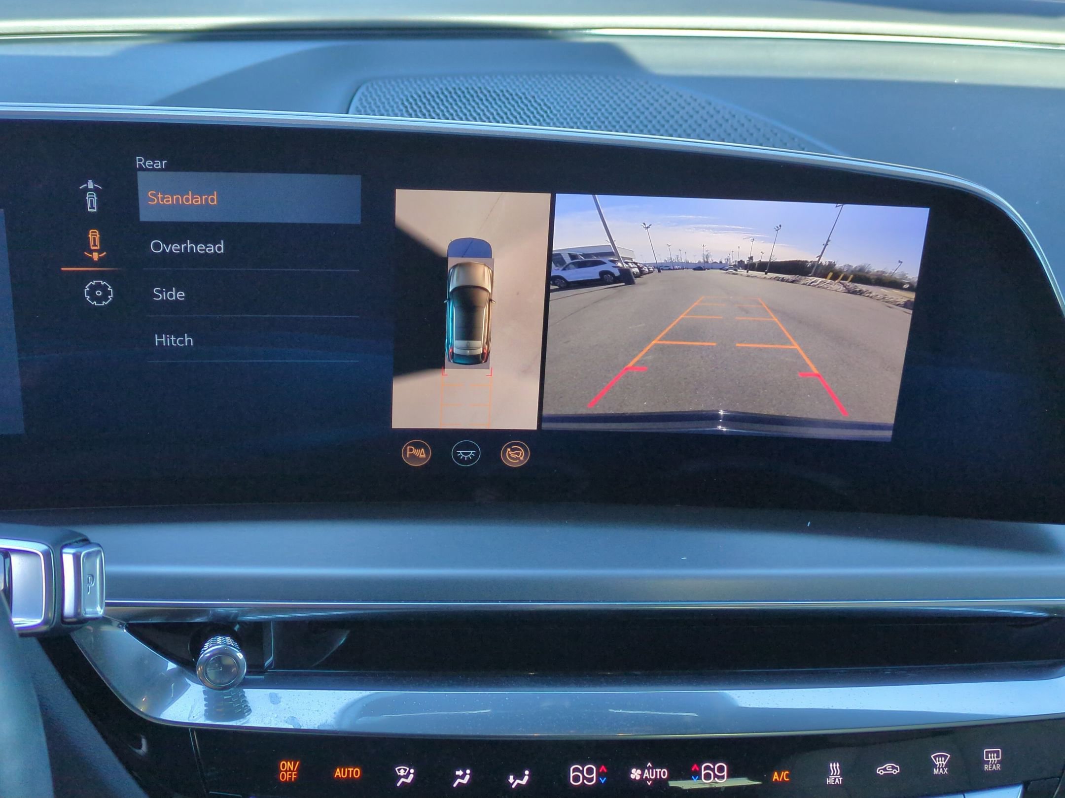 Certified 2024 Cadillac Lyriq Sport w/ Nappa Leather Package image 15