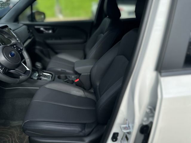 Used 2025 Subaru Forester Limited w/ Protection Package image 12