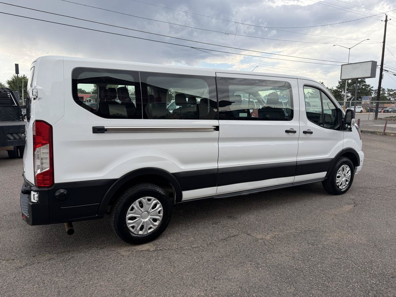 Used 2024 Ford Transit 350 XLT RWD image 10