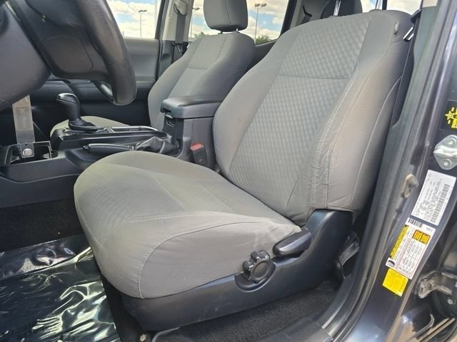 Used 2021 Toyota Tacoma SR AWD/4WD image 6