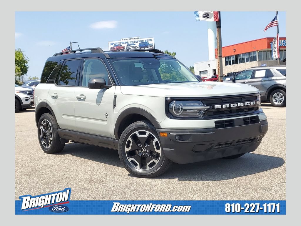 Used 2021 Ford Bronco Sport Outer Banks AWD/4WD image 1
