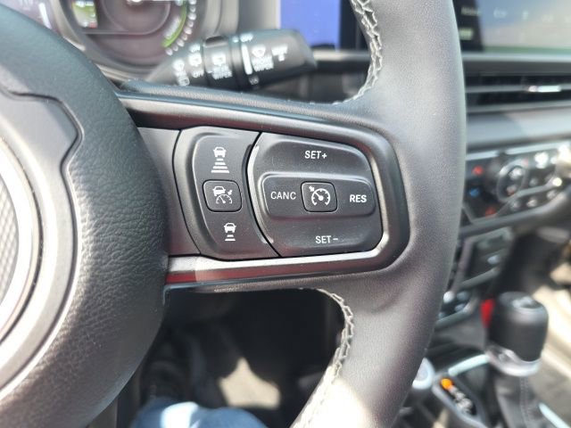 Used 2025 Jeep Wrangler Unlimited Rubicon 4xe w/ Safety Group image 28