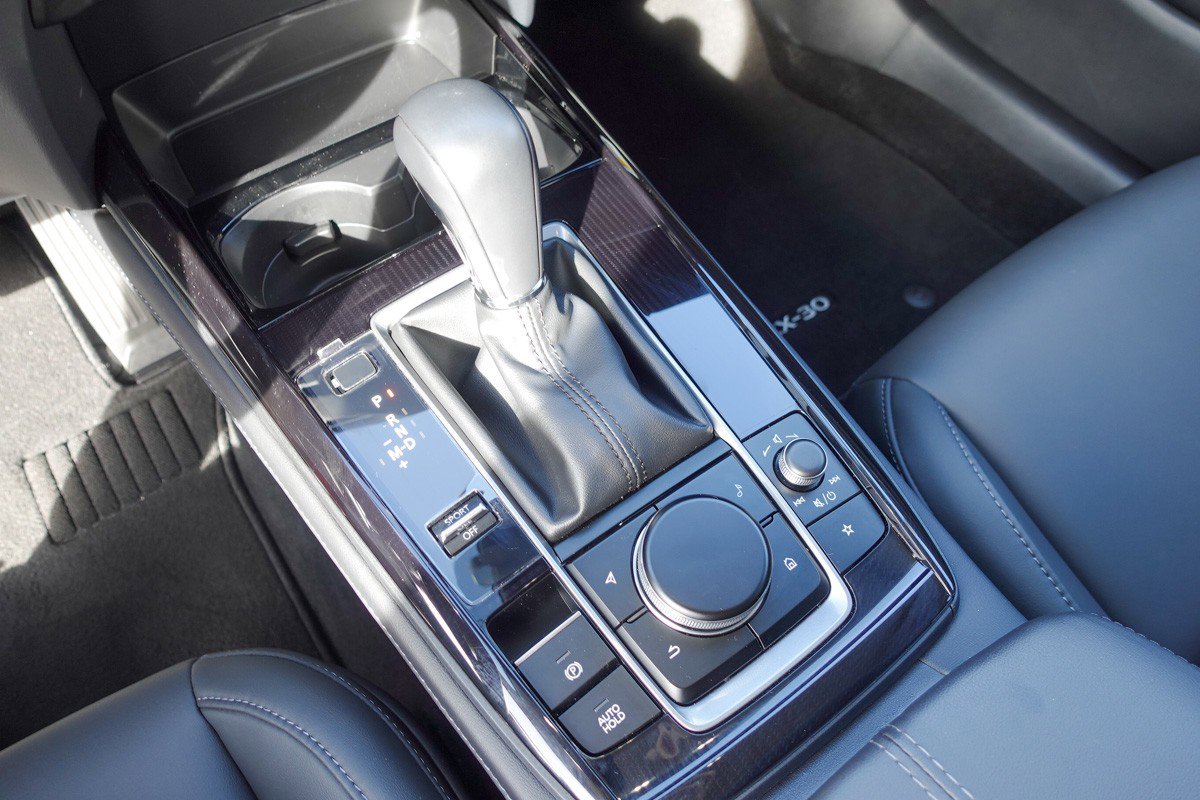 Certified 2025 MAZDA CX-30 AWD 2.5 S w/ Select Sport Pkg image 18