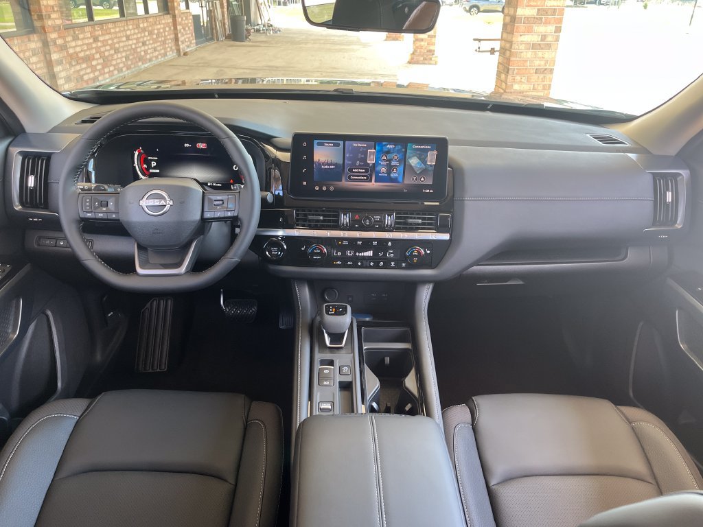 New 2026 Nissan Pathfinder SL FWD image 12