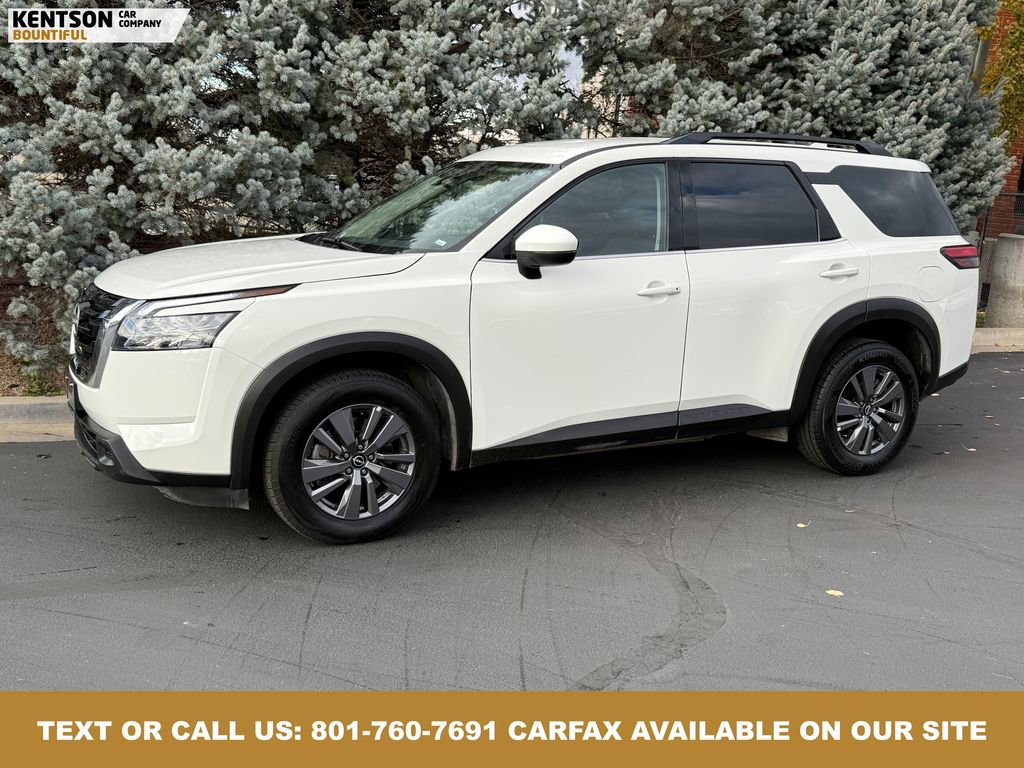 Used 2025 Nissan Pathfinder SV