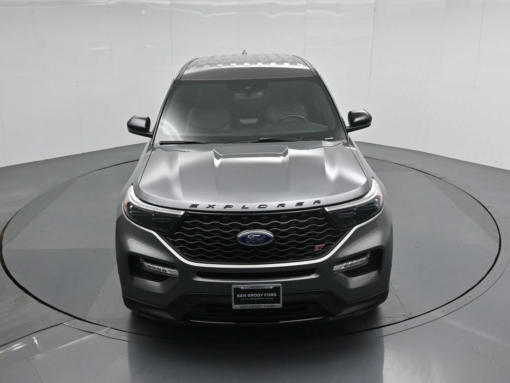 Used 2021 Ford Explorer ST w/ Equipment Group 401A AWD/4WD image 38