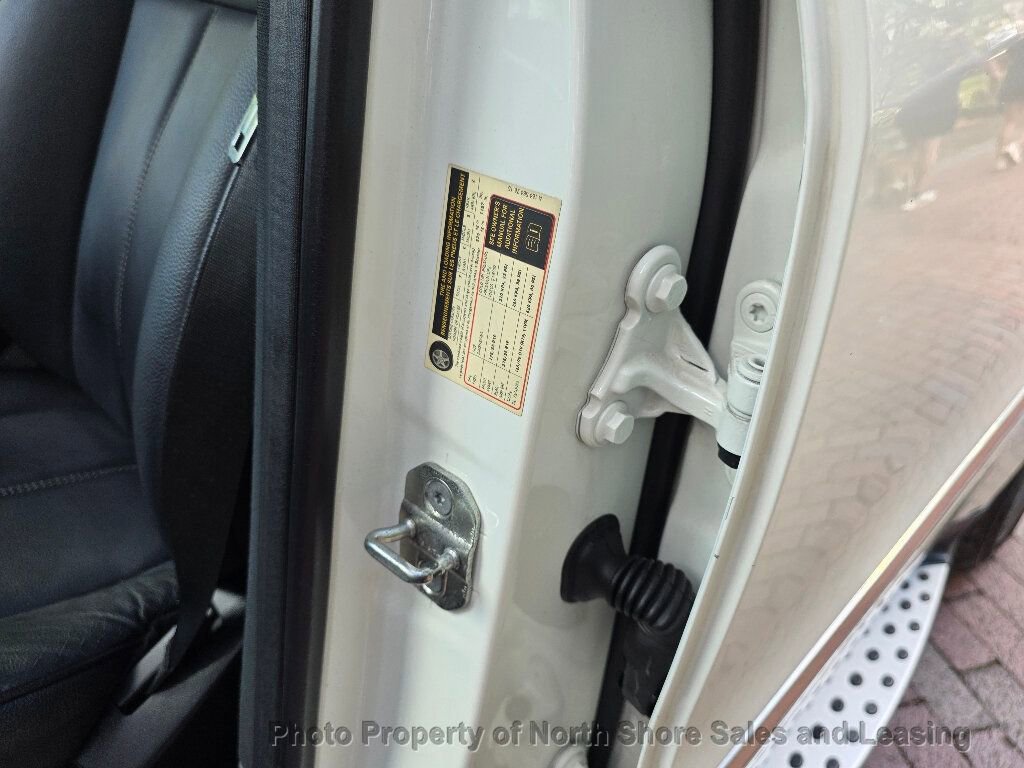 Used 2011 Mercedes-Benz GL 450 4MATIC image 42
