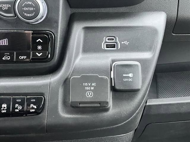 New 2025 RAM ProMaster 3500 w/ Quick Order Package 22G SLT image 17