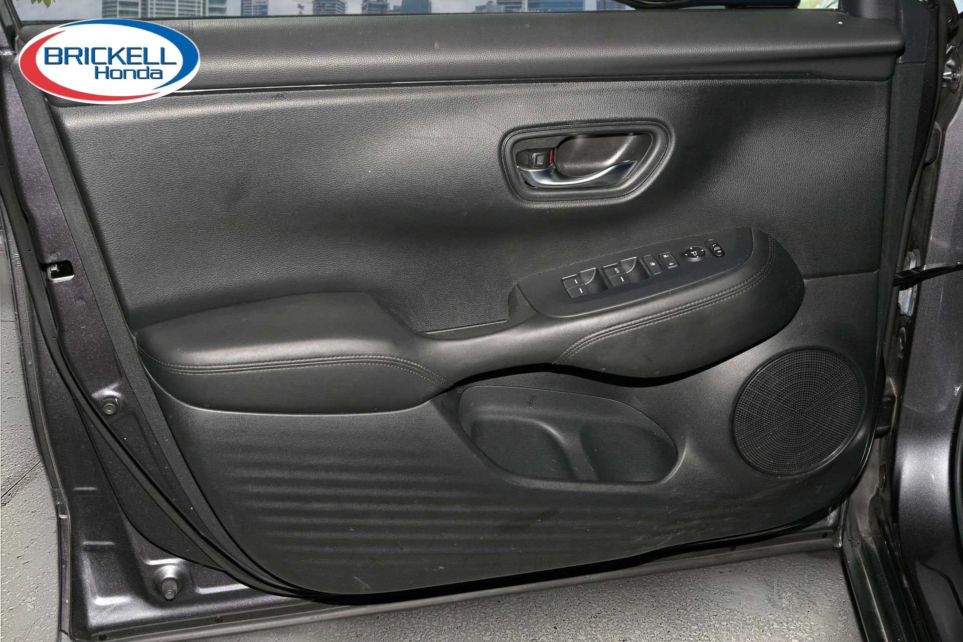 Used 2024 Honda HR-V LX image 13