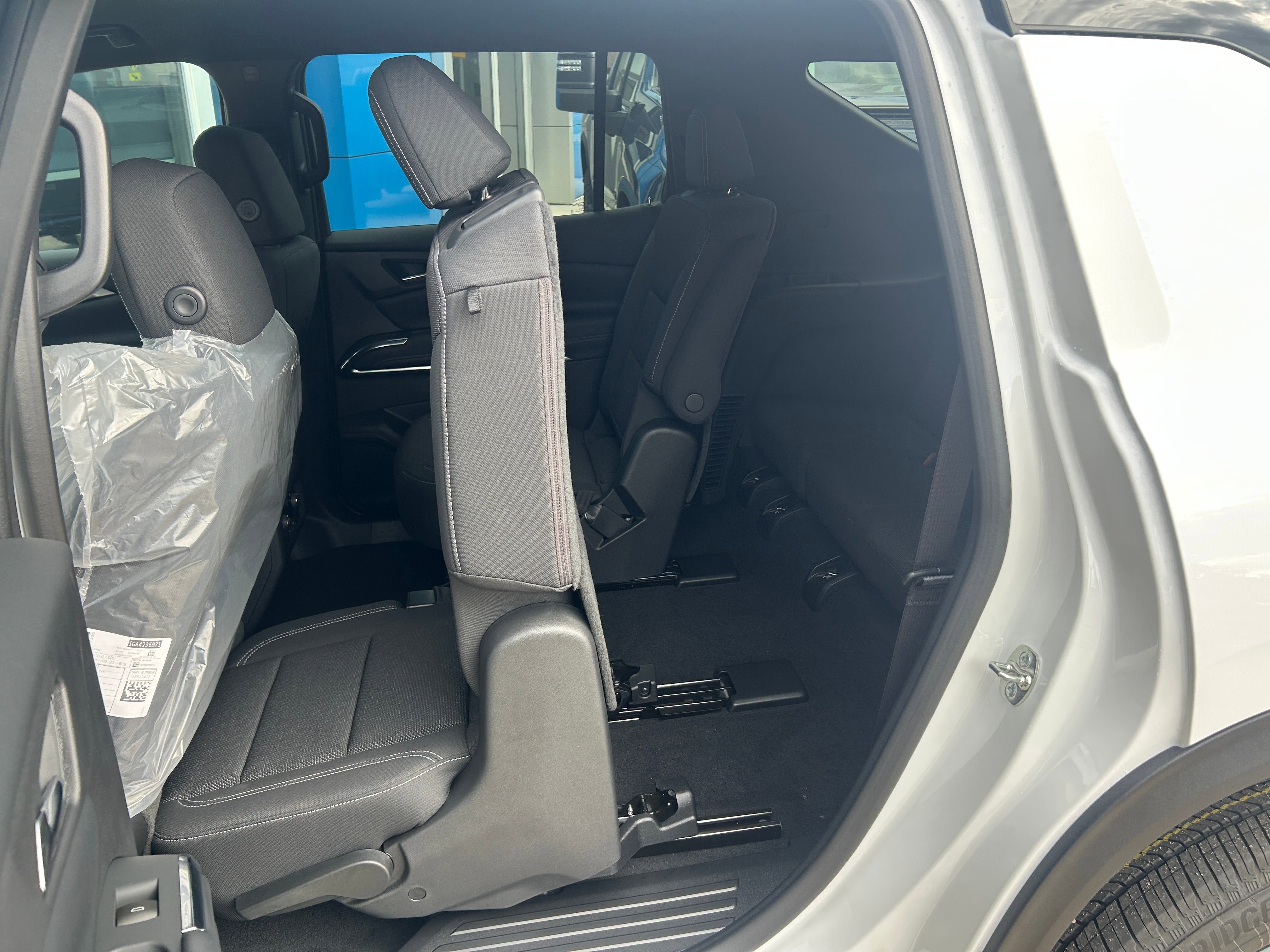 New 2026 Chevrolet Traverse LT w/ Driver Confidence Package AWD/4WD image 35