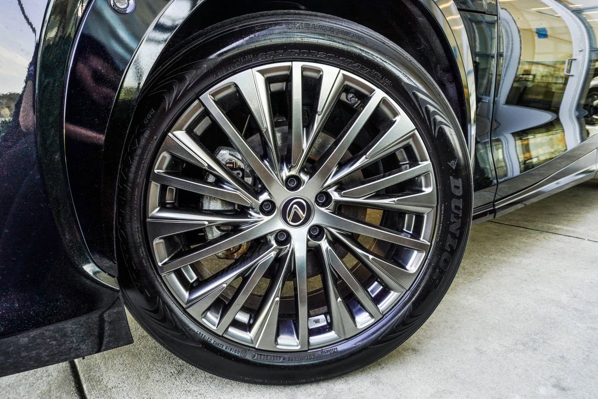 Used 2023 Lexus RZ 450e Premium w/ Accessory Package (2T) image 3