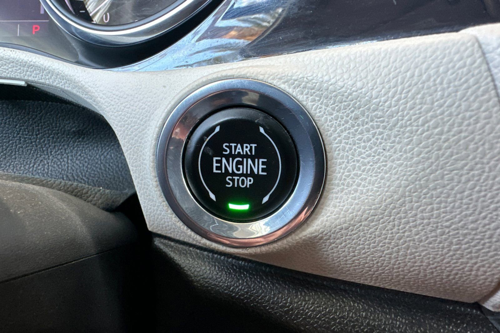 Certified 2023 Buick Encore GX Essence w/ Experience Buick Package image 23