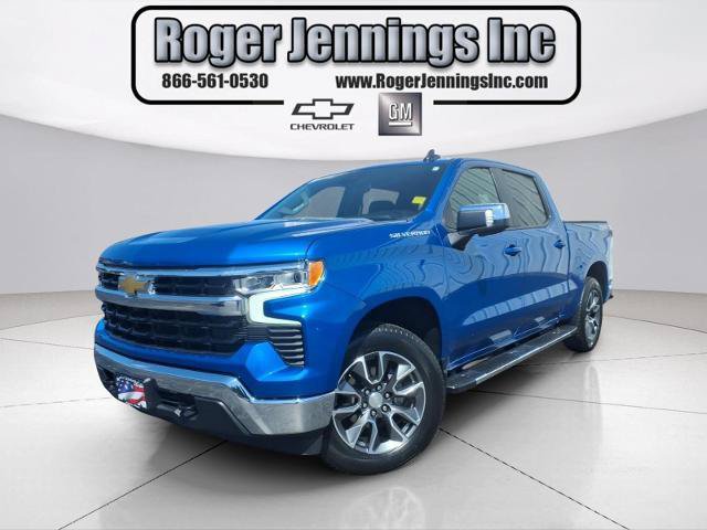 Used 2023 Chevrolet Silverado 1500 LT w/ Safety Package AWD/4WD image 1