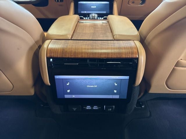 Used 2023 Jeep Grand Wagoneer L Series III w/ HD Trailer Tow Package AWD/4WD image 27