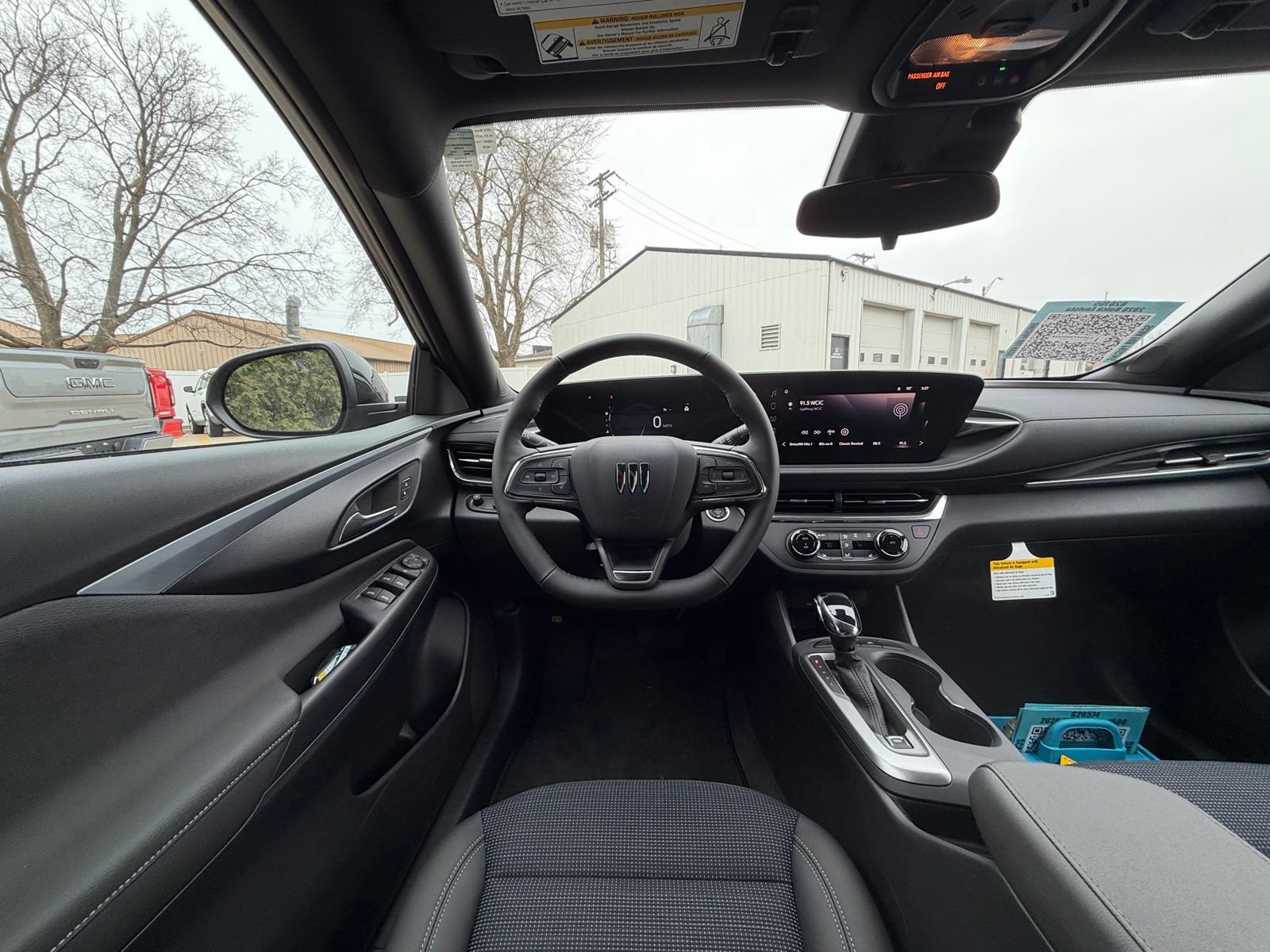 New 2026 Buick Envista Preferred w/ Convenience I Package FWD image 2