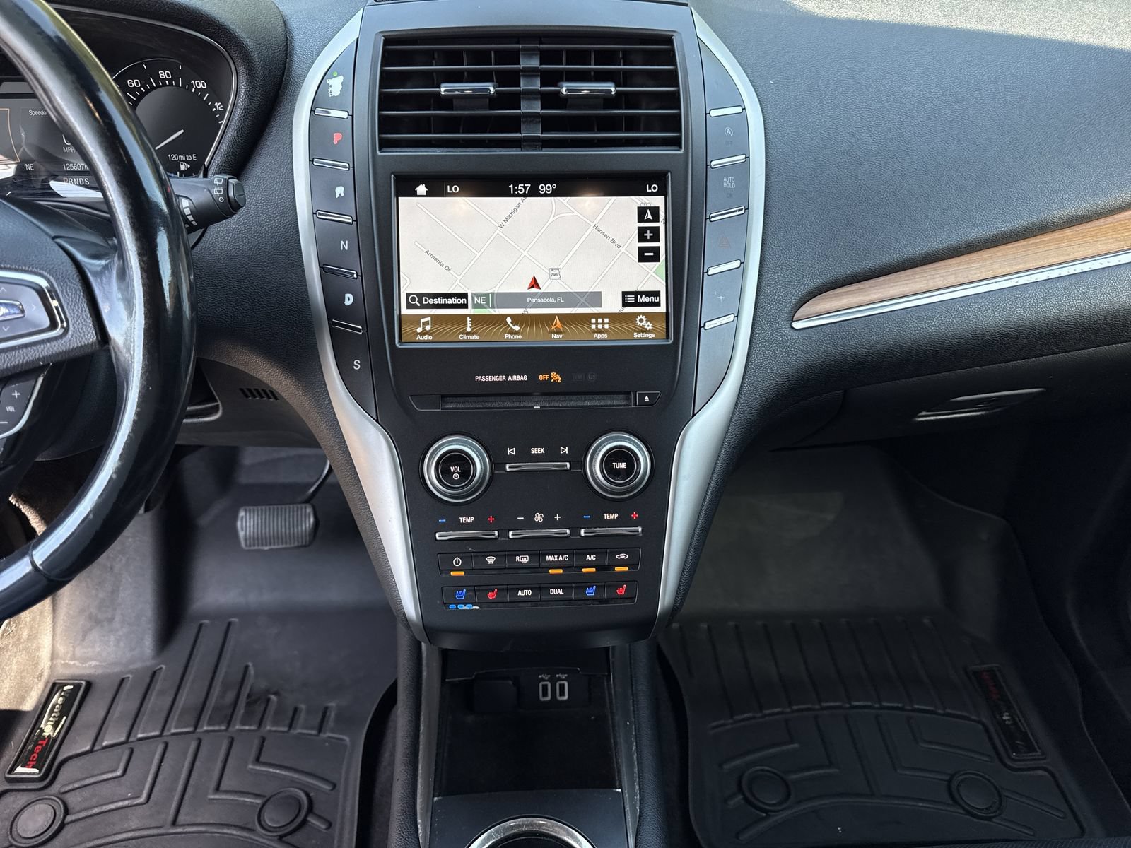 Used 2017 Lincoln MKC Reserve AWD/4WD image 32