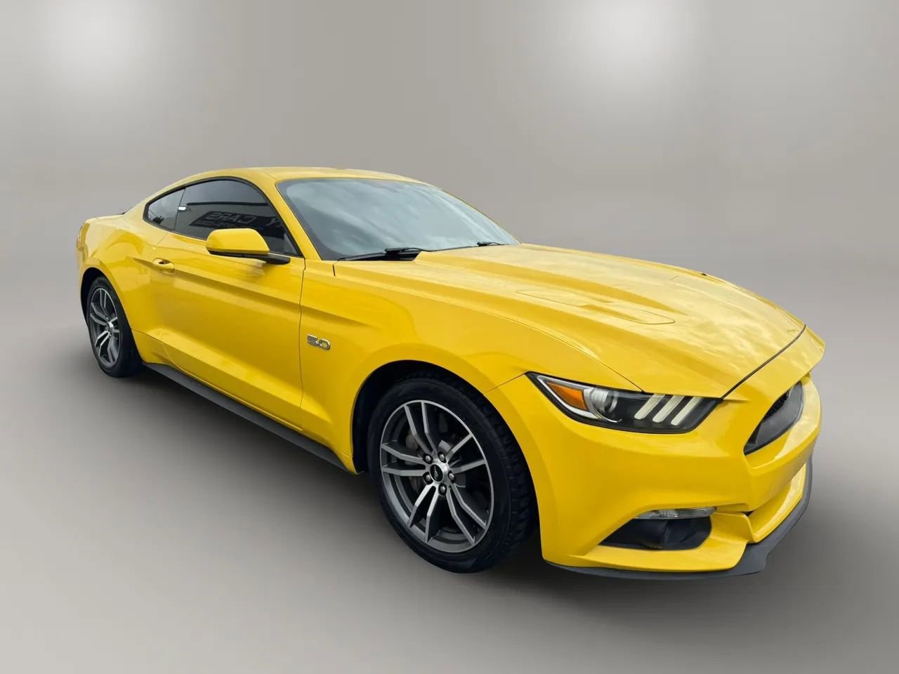 Used 2017 Ford Mustang GT RWD image 7