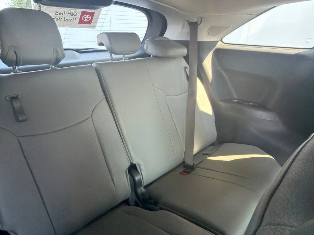 Certified 2025 Toyota Sienna XLE AWD/4WD image 9