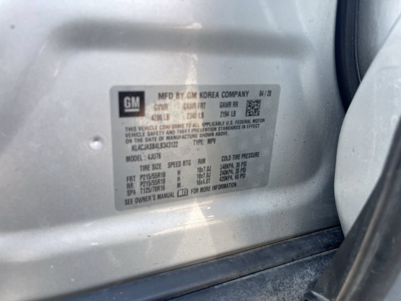 Used 2020 Buick Encore Preferred w/ Safety Package FWD image 33