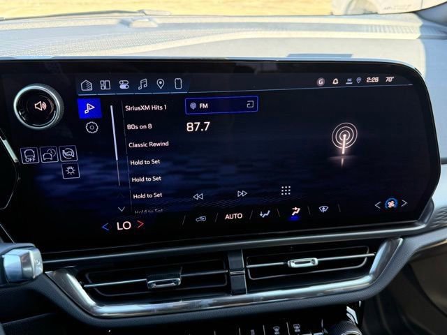 New 2026 Chevrolet Equinox EV LT image 24