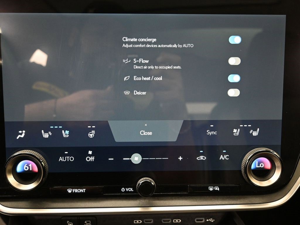 Used 2023 Lexus RZ 450e Premium w/ Technology Package image 23