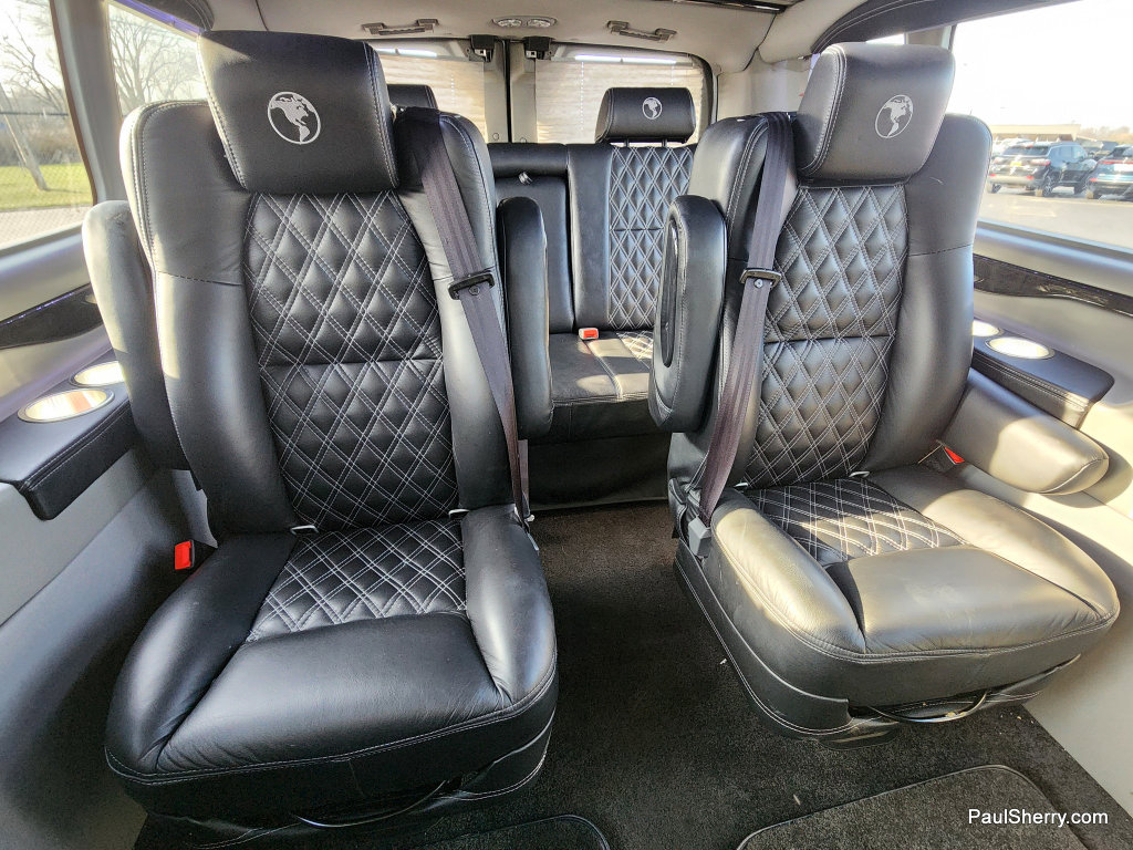 Used 2023 Ford Transit 150 Low Roof AWD image 8