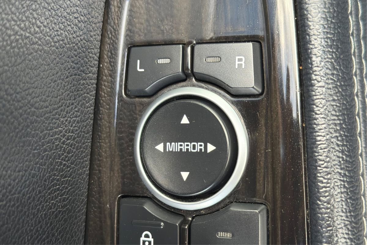 Used 2020 Kia Sorento AWD V6 image 35