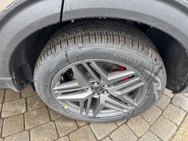 New 2026 Ford Explorer ST-Line w/ ST-Line Street Pack image 14