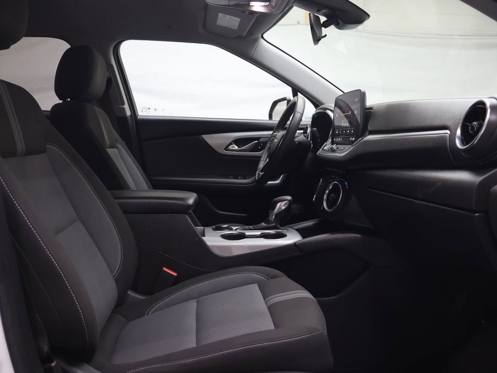 Used 2023 Chevrolet Blazer LT image 10