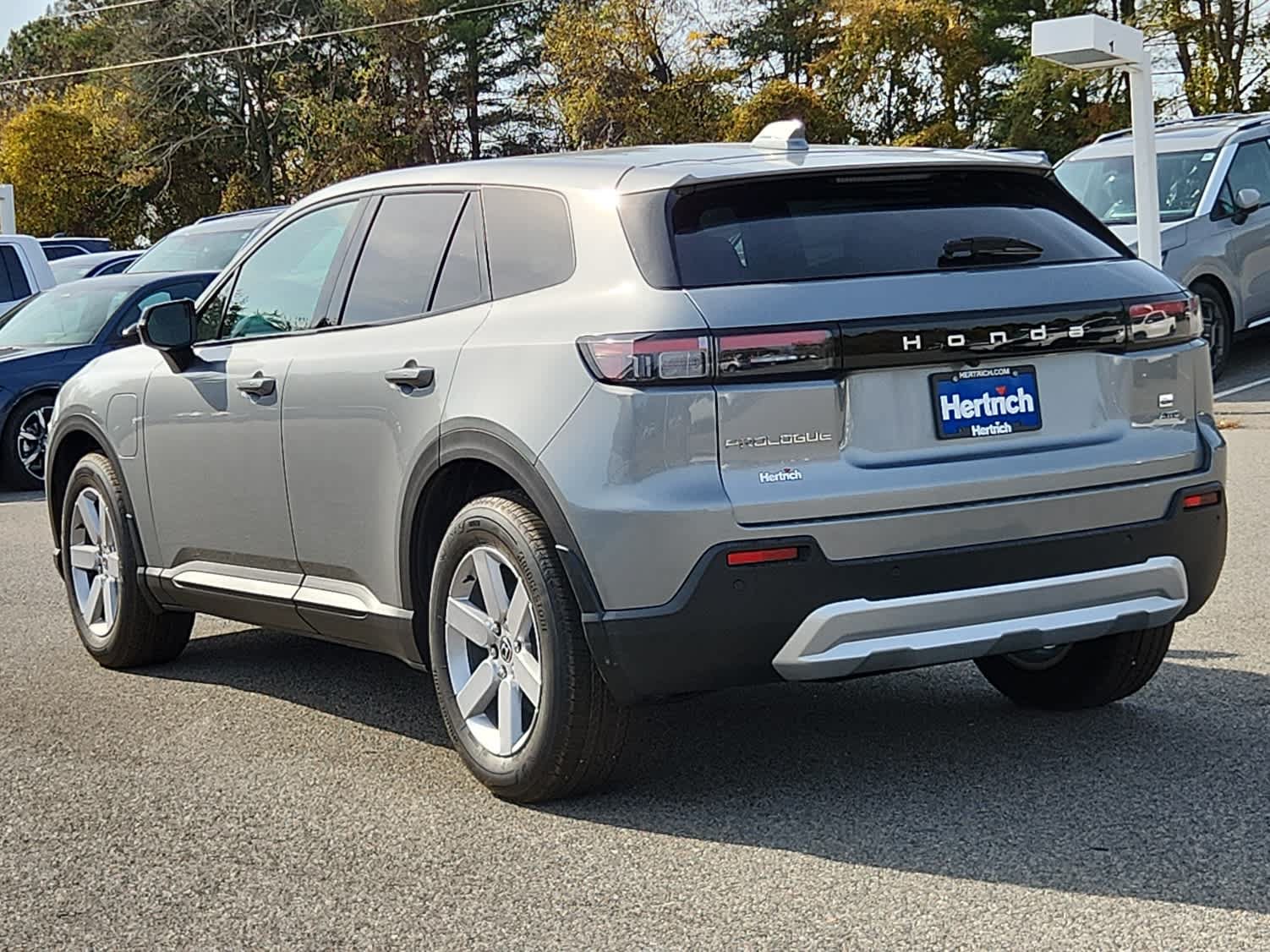 New 2025 Honda Prologue EX image 4